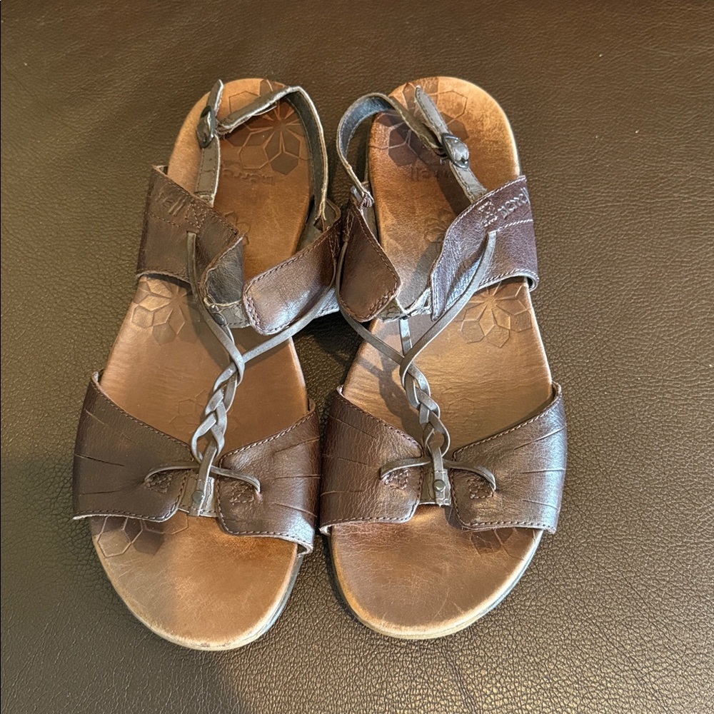 Merrell Micca Mahogany Women's Size 9 Brown Leather Ankle Strap Sandals KS118